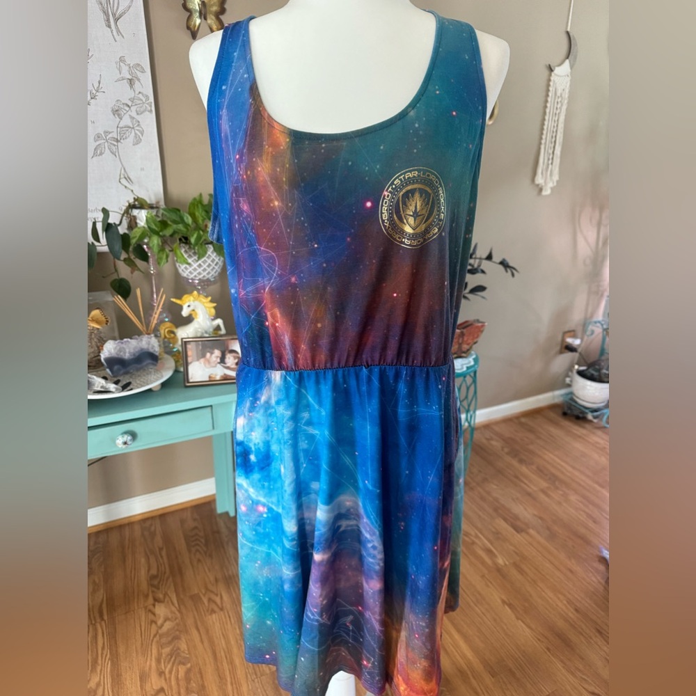 Mighty Fine Guardians of The Galaxy Vol 2 sz XL dress.